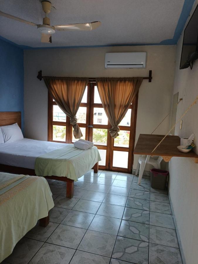 Hotel Casa Juanita Puerto Escondido  Exterior photo